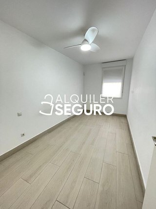 Piso en alquiler en Puerta del Ángel en Madrid