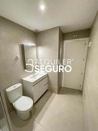 Piso en alquiler en Puerta del Ángel en Madrid