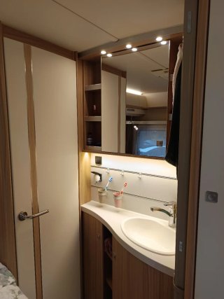 Caravana Fendt Bianco Selection 390 2017