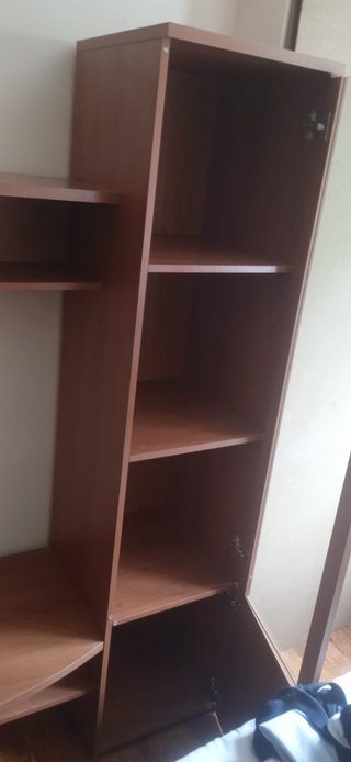 Mueble de salón madera y cristal