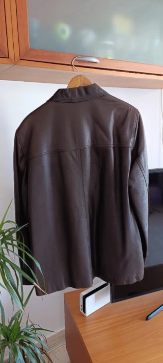 Chaqueta de piel para hombre