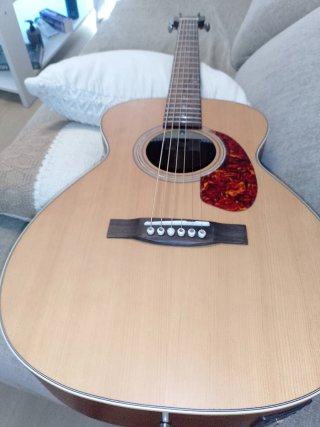 Guitarra Acústica Guild