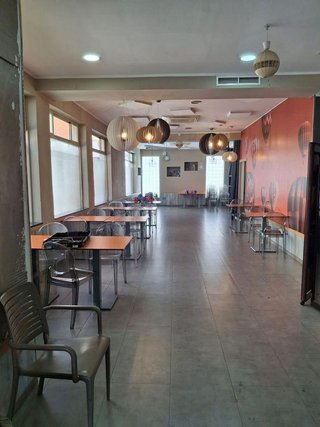 Local comercial en alquiler en Santa Rosa - Valdeolleros en Córdoba