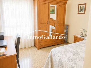 Piso en alquiler en El Candado - El Palo en Málaga