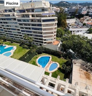 Piso en alquiler en Los Jardines de Marbella - La Ermita en Marbella