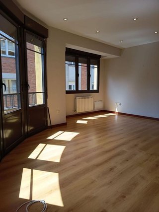 Piso en alquiler en Centro en Gijón