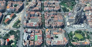 Local comercial en venta en La Sagrada Família en Barcelona