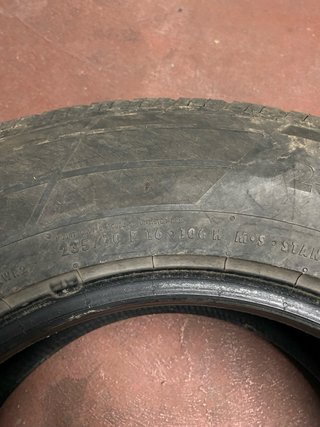 Rueda Continental 235/70 R16 106H