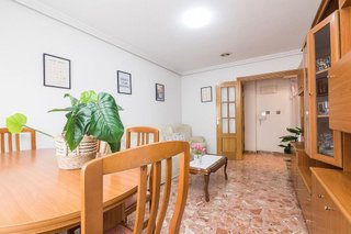 Piso en alquiler en Carrús Est - Camí dels Magros en Elche