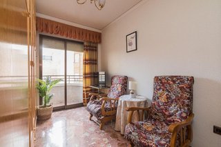 Piso en alquiler en Carrús Est - Camí dels Magros en Elche