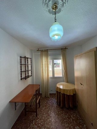Piso en alquiler en Pajaritos - Plaza de Toros en Granada
