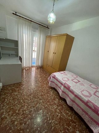 Piso en alquiler en Pajaritos - Plaza de Toros en Granada