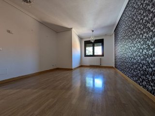 Piso en alquiler en Miraflores de la Sierra