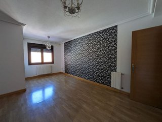 Piso en alquiler en Miraflores de la Sierra