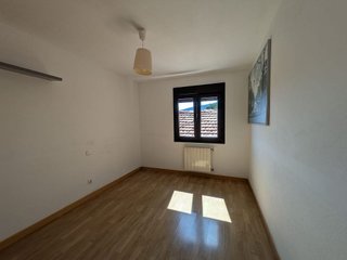 Piso en alquiler en Miraflores de la Sierra