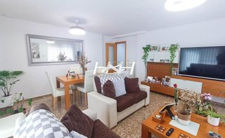 Piso en venta en Els Orriols en Valencia