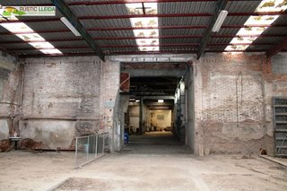 Nave industrial en venta en Mollerussa