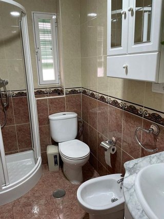Piso en alquiler en Camino de Ronda - Rosaleda en Granada