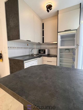 Piso en alquiler en Centro - Sagrario en Granada