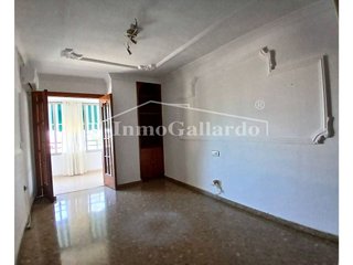 Piso en alquiler en El Candado - El Palo en Málaga