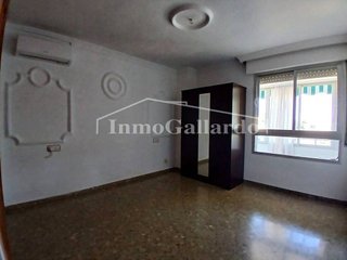 Piso en alquiler en El Candado - El Palo en Málaga