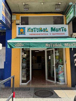 Local comercial en alquiler en La Granja en Zaragoza