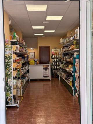 Local comercial en alquiler en La Granja en Zaragoza
