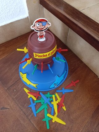 Juego Pincha el Pirata. Falomir Juegos. Nuevo.