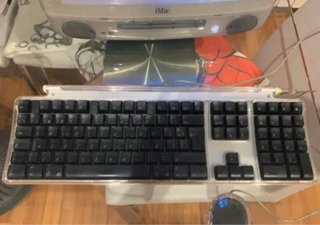 Imac G3 con ratón y teclado originales como nuevo