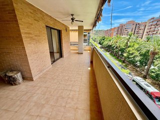 Piso en alquiler en Garbinet en Alicante