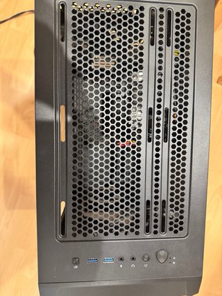 PC AMD Ryzen 5 3400G + Placa MSI A320M