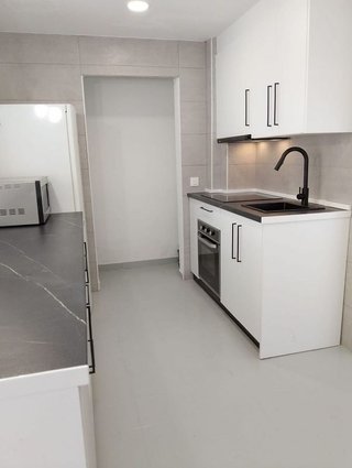 Piso en alquiler en Camino de Ronda - Rosaleda en Granada