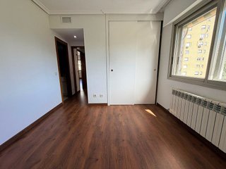 Piso en alquiler en Costillares en Madrid