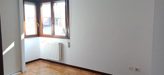 Piso en alquiler en El Llano en Gijón
