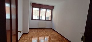 Piso en alquiler en El Llano en Gijón