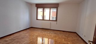Piso en alquiler en El Llano en Gijón