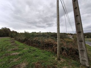 Terreno en venta en Lalín