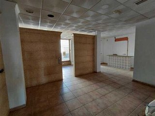 Local comercial en venta en Fuente Palmera