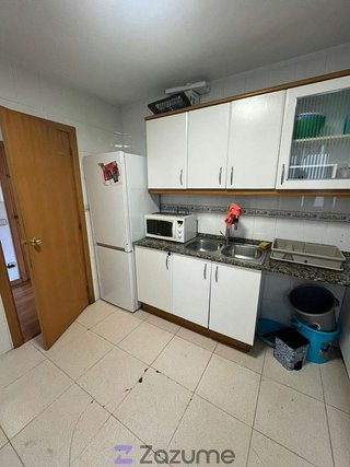 Piso en alquiler en Santa Eulàlia en Hospitalet de Llobregat, L´