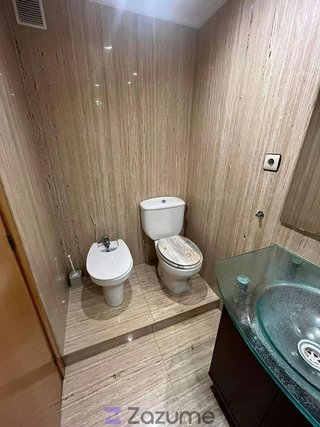 Piso en alquiler en Santa Eulàlia en Hospitalet de Llobregat, L´