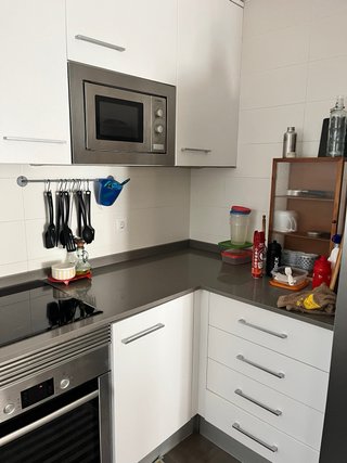 Cocina completa: muebles, encimera y pila