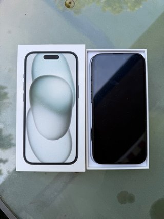 iPhone 15 128GB