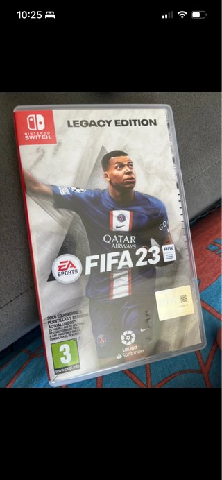 Nintendo Switch OLED + Estuche Mario + FIFA 23