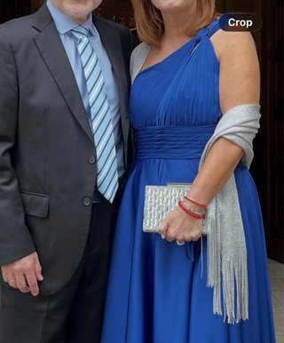 Vestido largo azul de un hombro