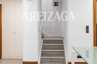 Local comercial en alquiler en Centro en San Sebastián-Donostia