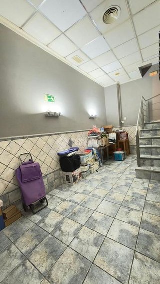 Local comercial en alquiler en Paus - Poligono San Blas en Alicante