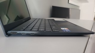Portátil ASUS ZenBook 13 OLED i7