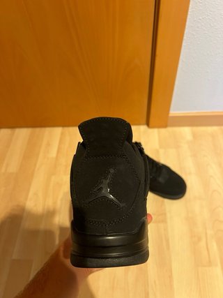 Jordan 4 Black Cat