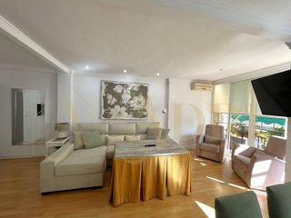 Piso en alquiler en El Mayorazgo - El Limonar en Málaga