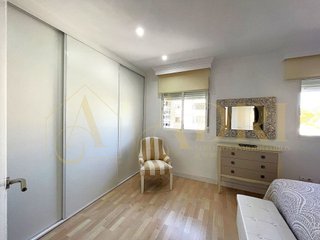 Piso en alquiler en El Mayorazgo - El Limonar en Málaga